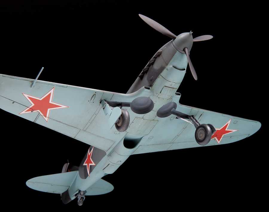 Model Kit letadlo 4833 - LaGG-3 Soviet WWII Fighter (1:48)