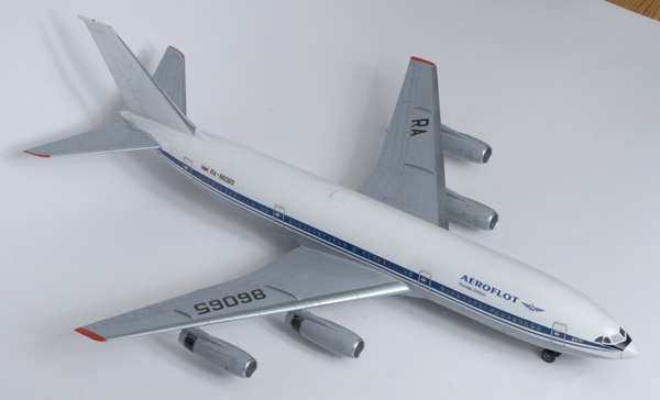 Model Kit letadlo 7001 - Ilyushin IL-86 (1:144)