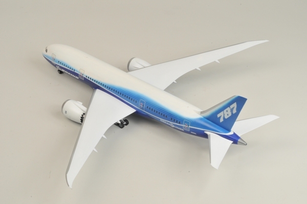 Model Kit letadlo 7008 - Boeing 787-8 Dreamliner (1:144)