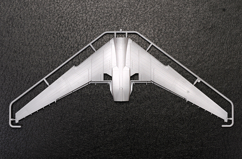 Model Kit letadlo 7013 - Ilyushin IL-62M (1:144)