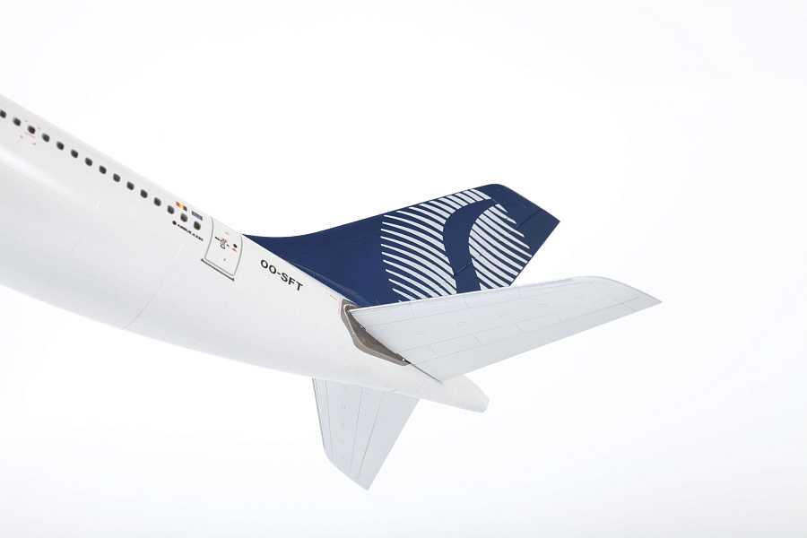Model Kit letadlo 7047 - Airbus A330-200 (1:144)