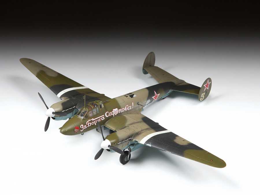 Model Kit letadlo 7283 - Petlyakov Pe-2 (1:72)