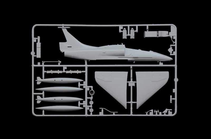 Model Kit letadlo 90165 - OA-4M Skyhawk II (1:72)