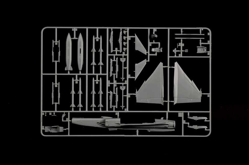 Model Kit letadlo 91216 - JAS-39 Twin Seater (1:72)