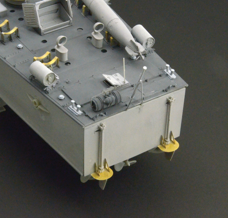 Model Kit loď PRM edice 5610 - VOSPER 72''6' MTB 77 (1:35)