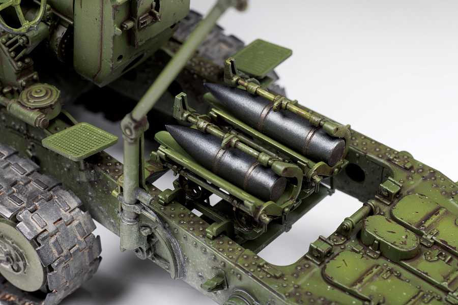 Model Kit military 3704 - M1931 (B-4) 203mm Howitzer WWII (1:35)