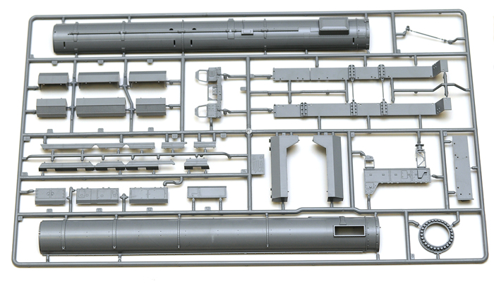 Model Kit military 5003 - Ballistic Missile Launcher "Topol" (1:72)