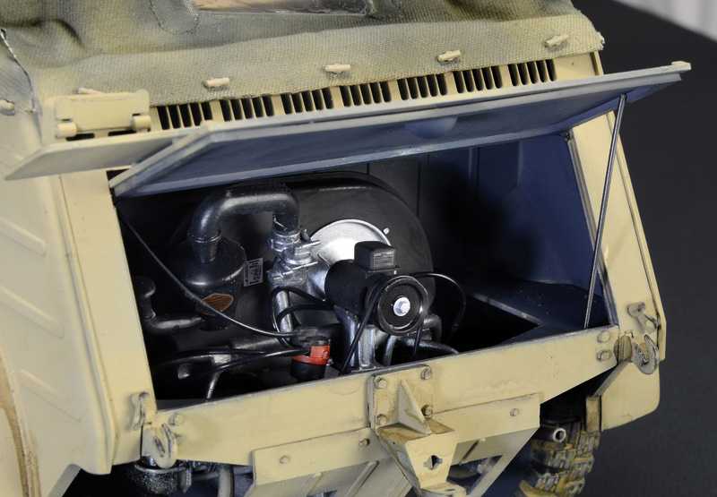 Model Kit military 7405 - Kdf.1 Typ 82 Kübelwagen (1:9)