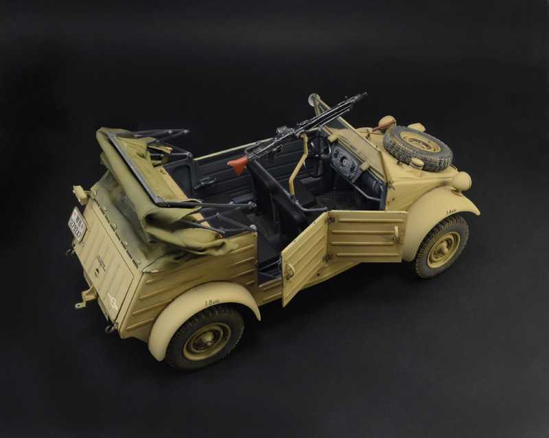 Model Kit military 7405 - Kdf.1 Typ 82 Kübelwagen (1:9)