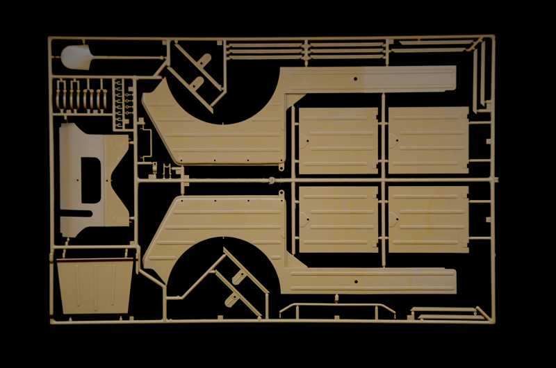 Model Kit military 7405 - Kdf.1 Typ 82 Kübelwagen (1:9)