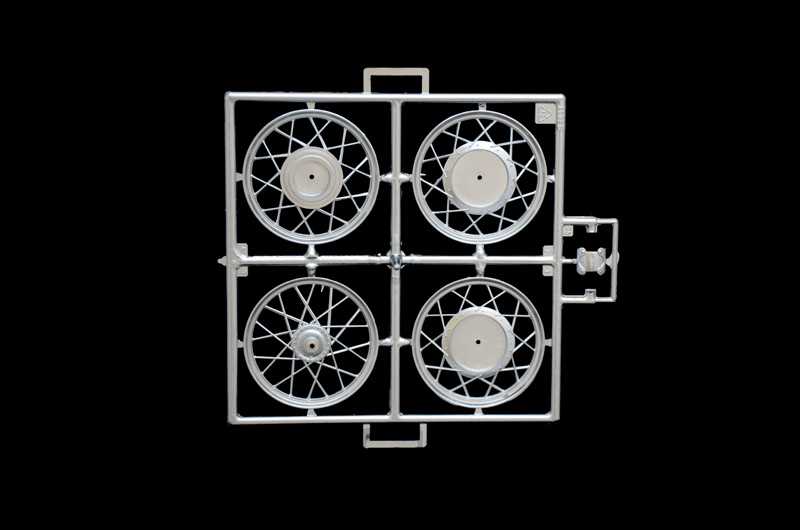 Model Kit motorka 4602 - NORTON MANX 500cc 1951 (1:9)
