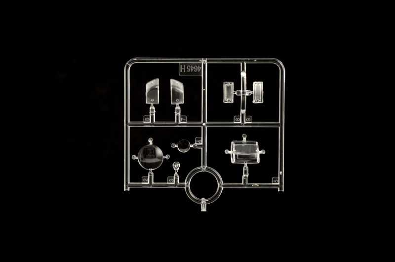 Model Kit motorka 4645 - Vespa PX 125/150 1978 (1:9)