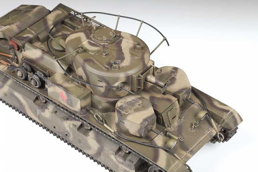 Model Kit tank 3694 - T-28 Heavy Tank (1:35)