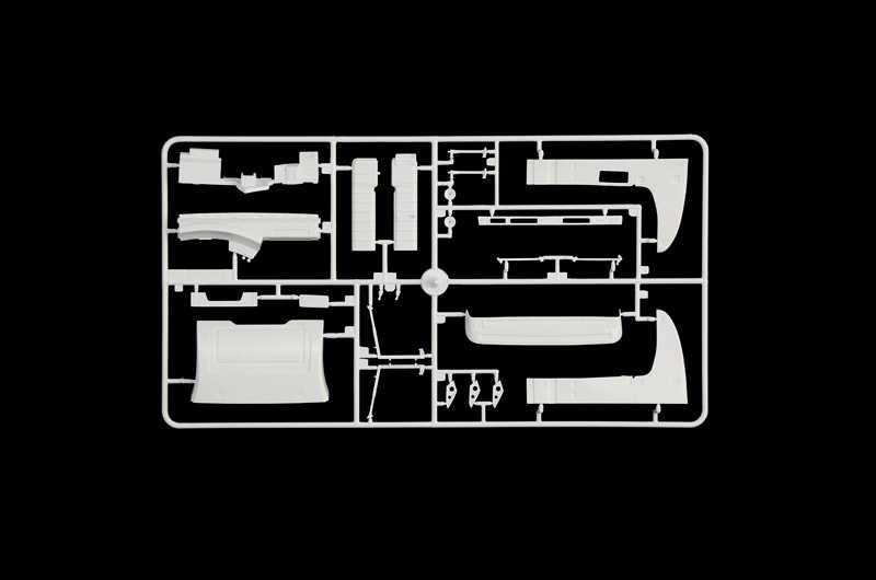 Model Kit truck 0736 - Scania T143 M500 Topline (1:24)