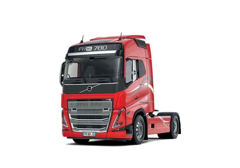 Model Kit truck 3973 - Volvo F12 Intercooler Medium Roof (1:24)