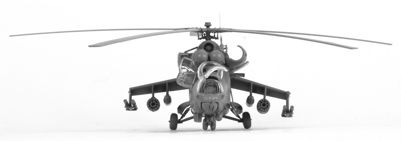Model Kit vrtulník 7293 - MIL MI-24V/VP Hind E (1:72)
