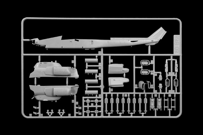 Model Kit vrtulník 90160 - AH-1W Super Cobra (1:72)