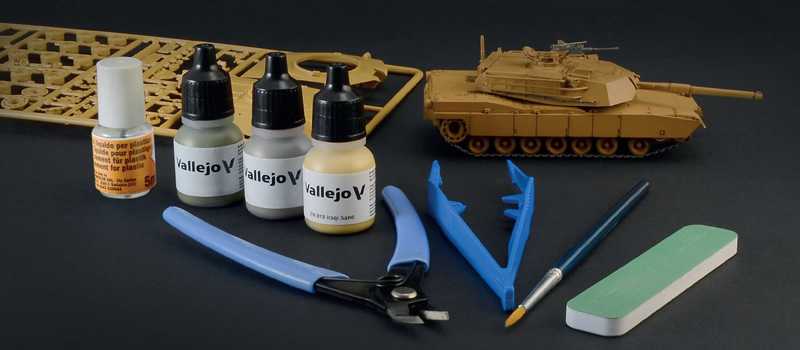 Model Set tank 72004 - M1 Abrams (1:72)