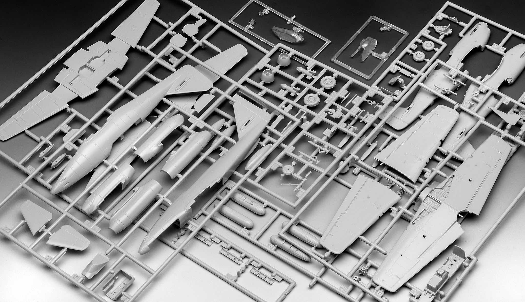 ModelSet letadla 63711 - Me262 & P-51B (1:72)