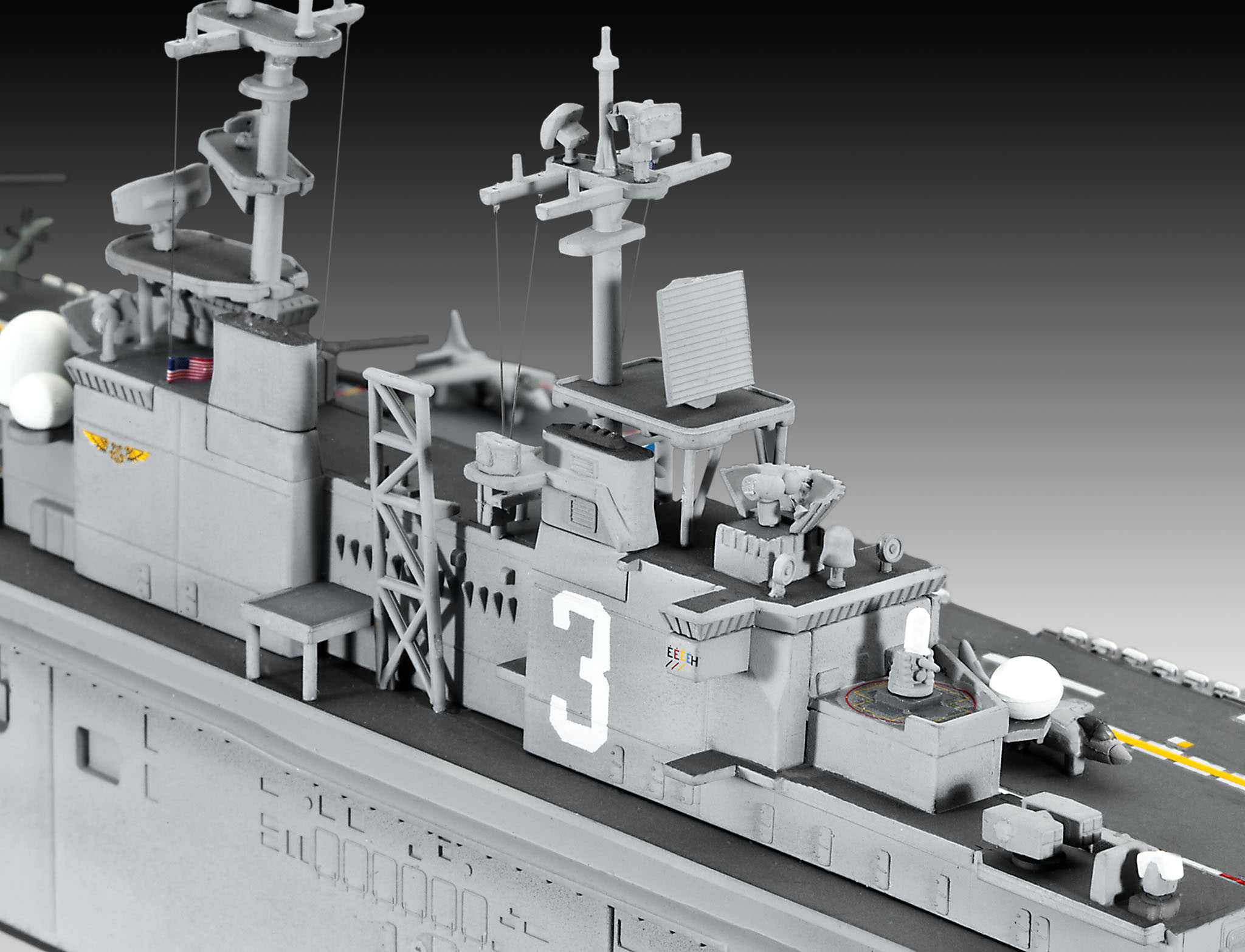 ModelSet loď 65178 - Assault Carrier USS WASP CLASS (1:700)