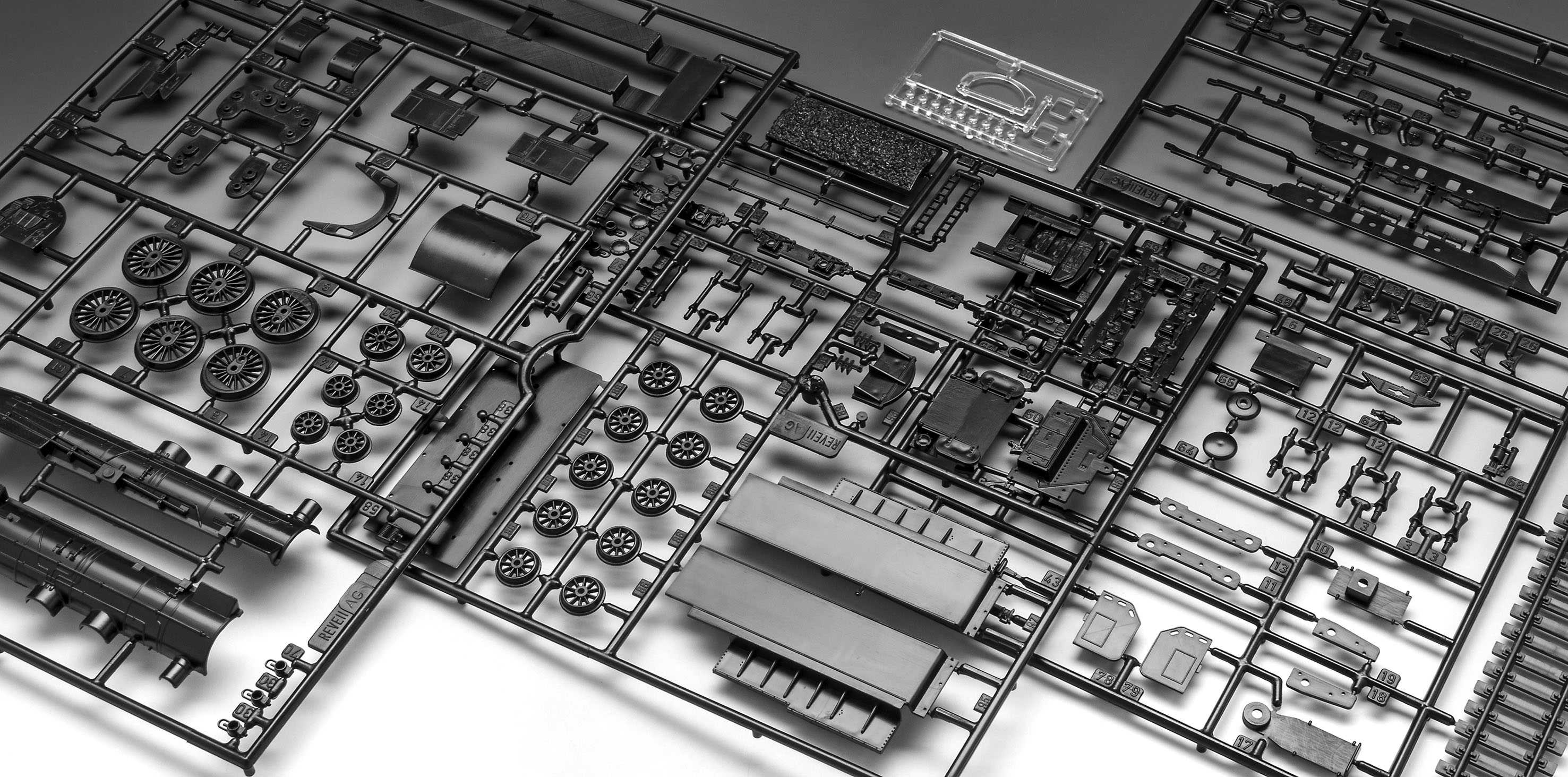 ModelSet lokomotiva 62167 - Express Loco BR 18 505 with Tender (1:87)