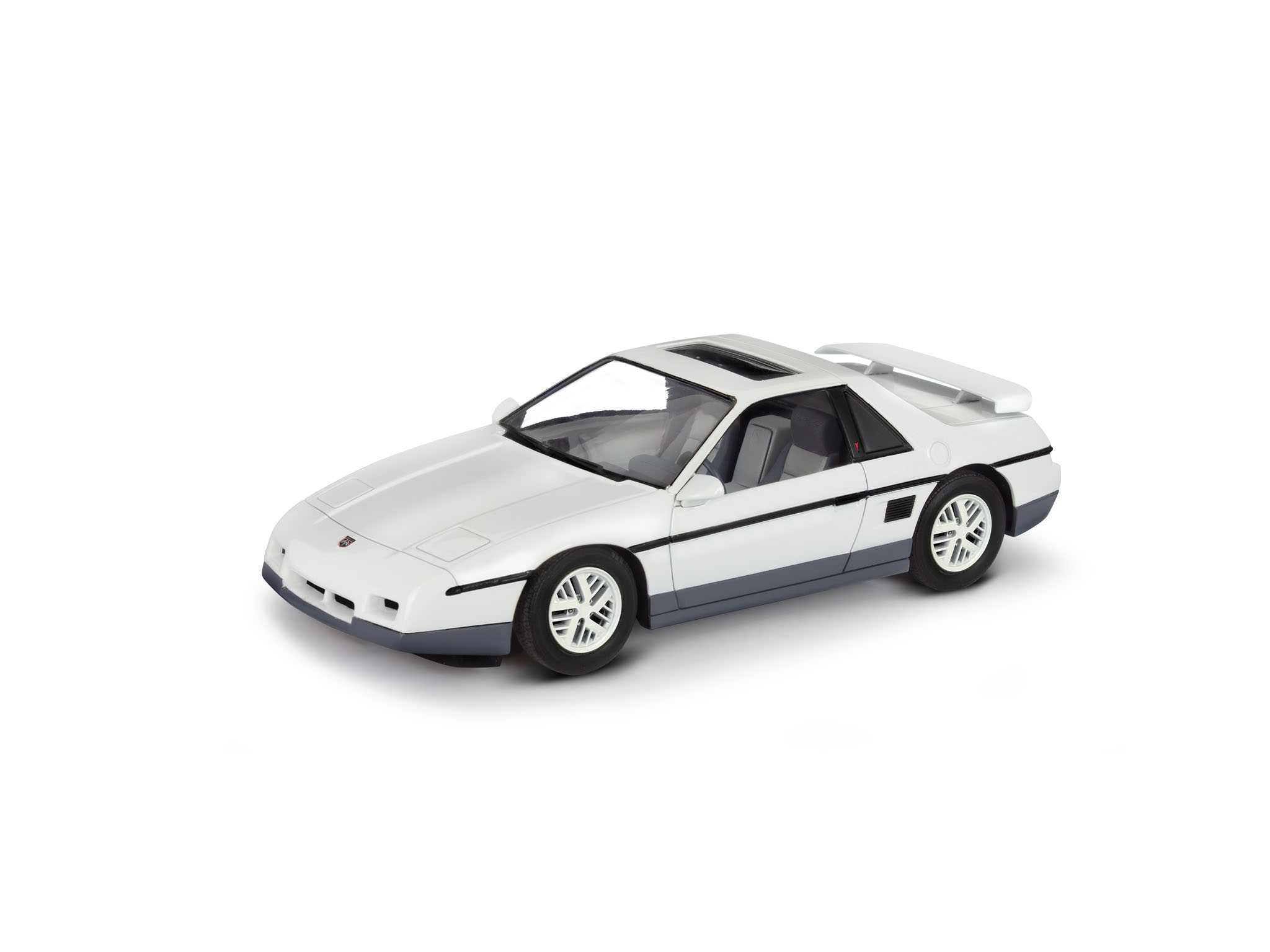 Plastic ModelKit MONOGRAM auto 4573 - 1985 Fiero GT (1:24)