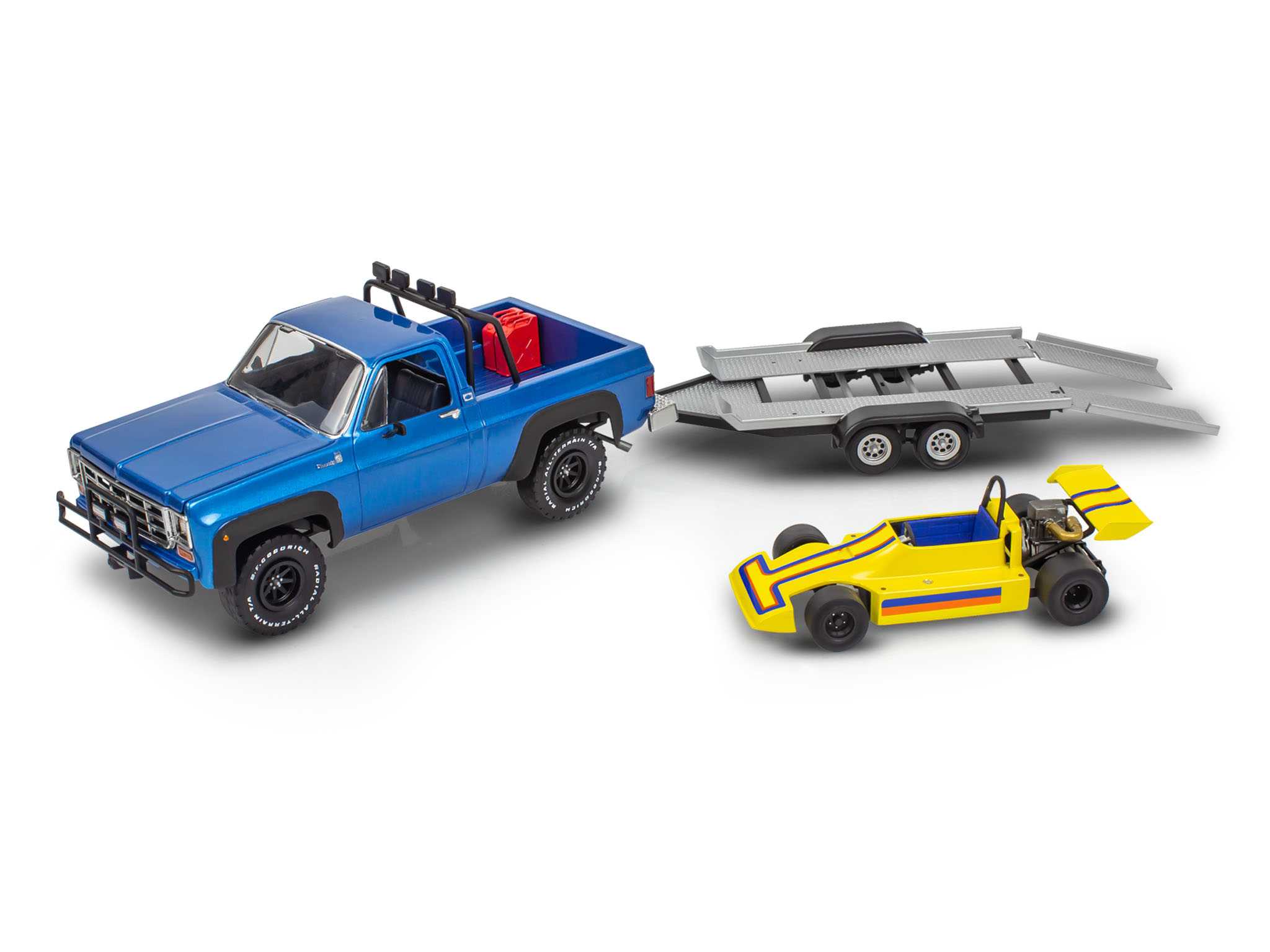 Plastic ModelKit MONOGRAM auto 4581 - 78 Chevy 4x4 Pickup with Go-kart (1:25)