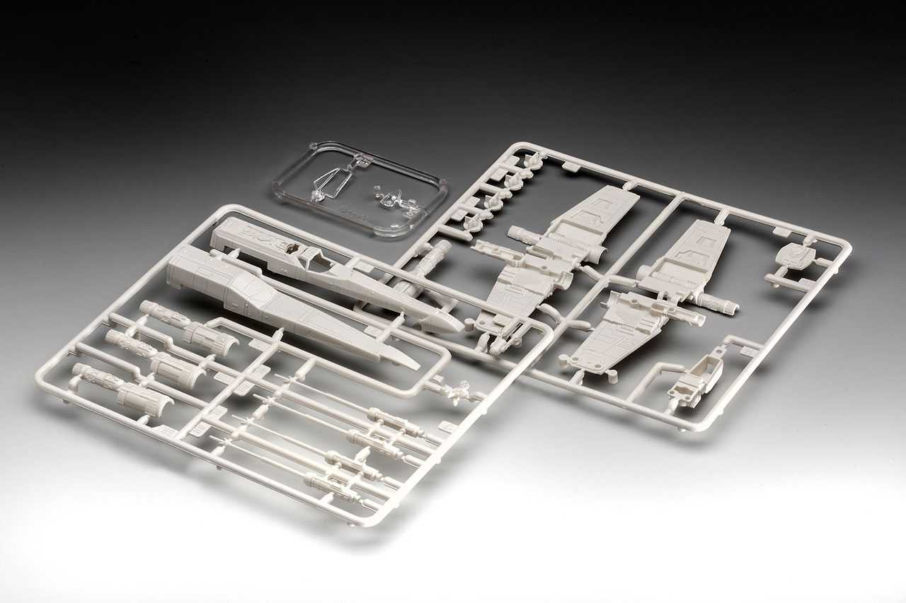 Plastic ModelKit SW 03601 - X-wing Fighter (1:112)