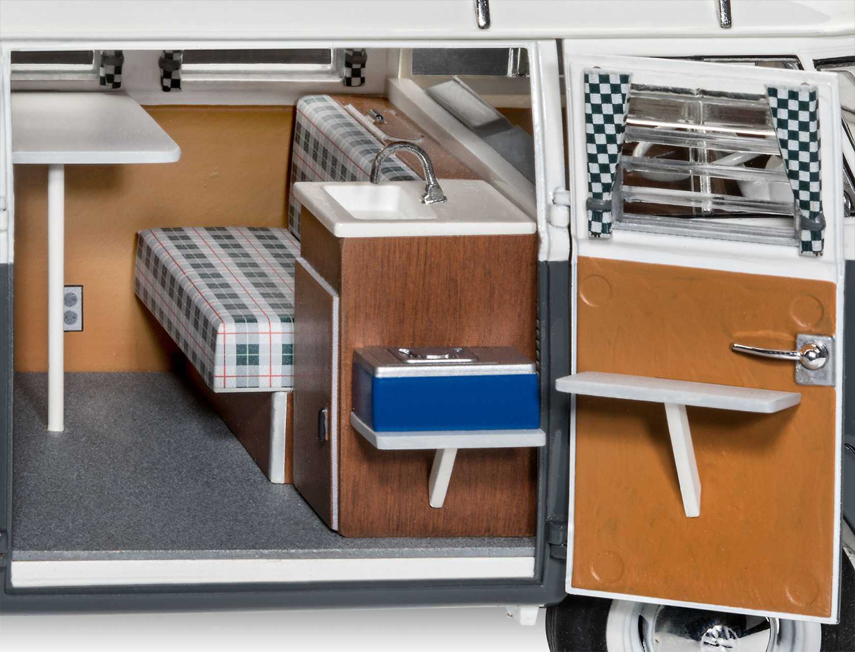 Plastic ModelKit auto 07674 - VW T1 Camper (1:24)