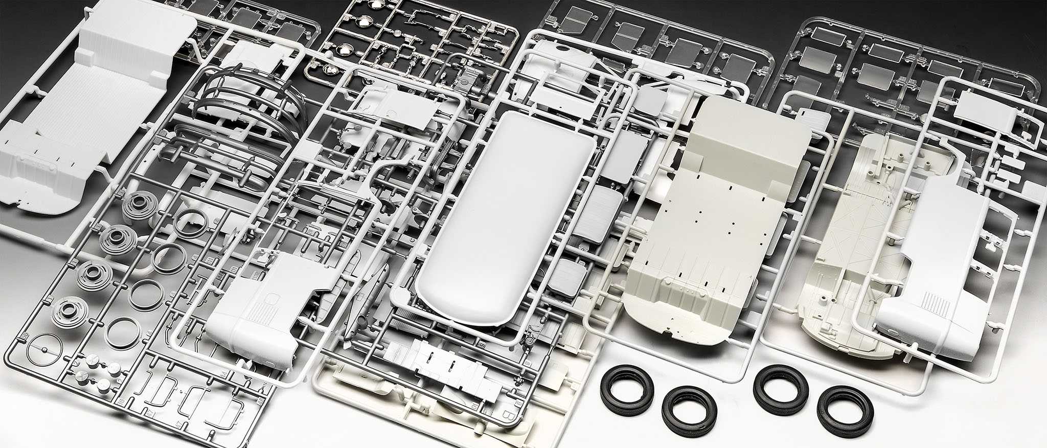 Plastic ModelKit auto 07675 - VW T1 Bus (1:24)