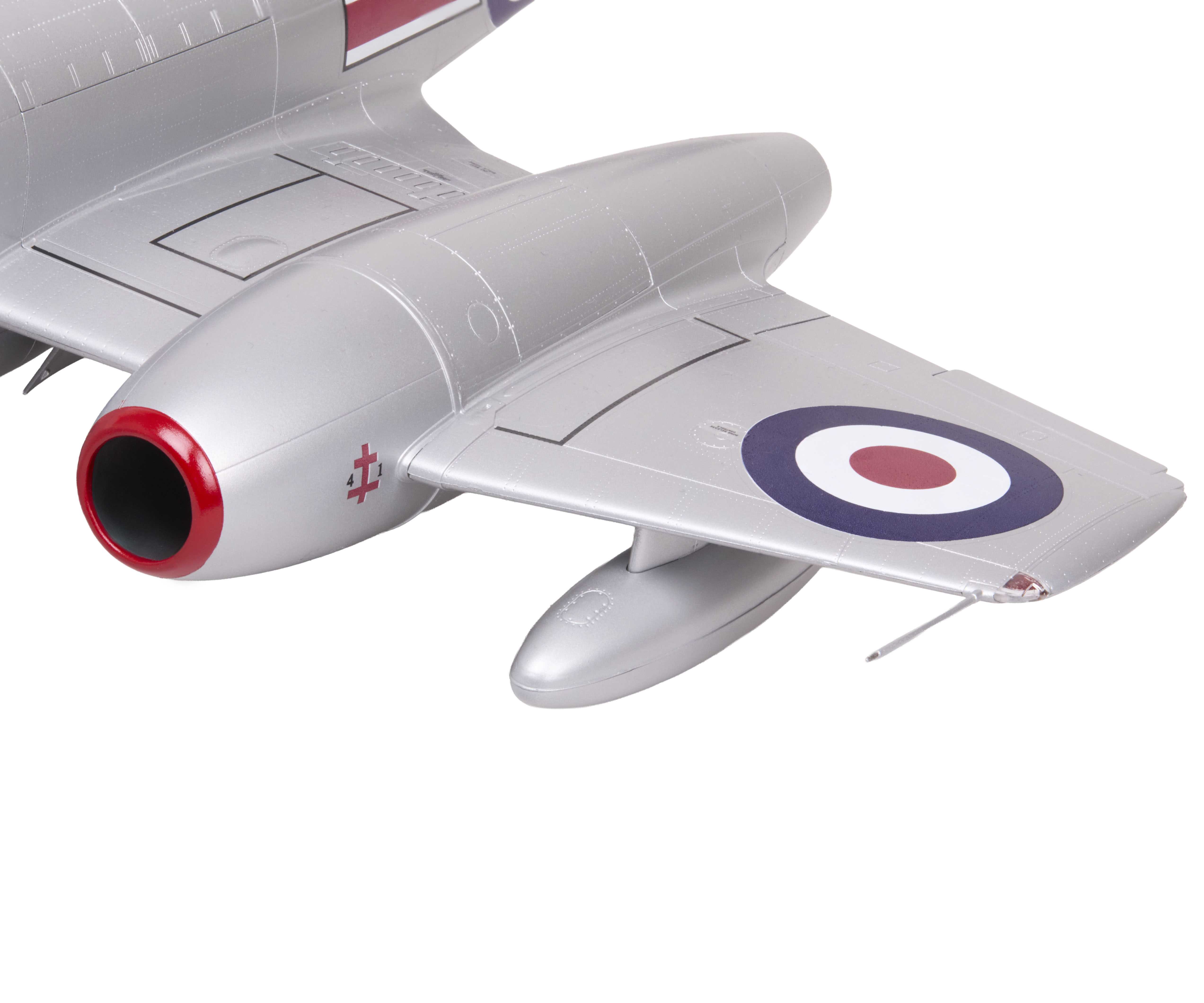 Plastic ModelKit letadlo 03779 - Gloster Meteor F.8/FR.9 (First Edition) (1:32)