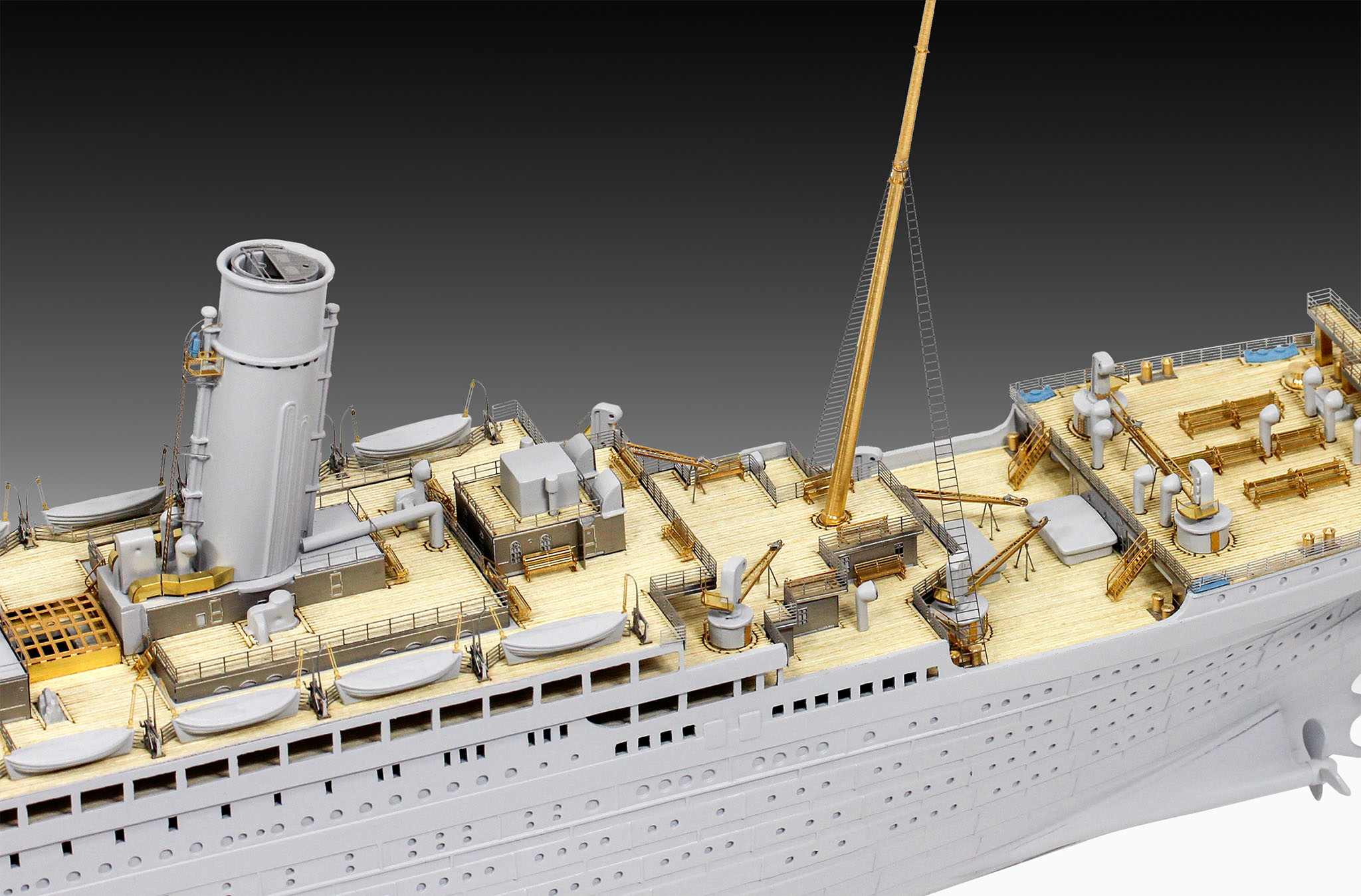 Plastic ModelKit loď 05243 - Titanic (Platinum Edition) (1:400)