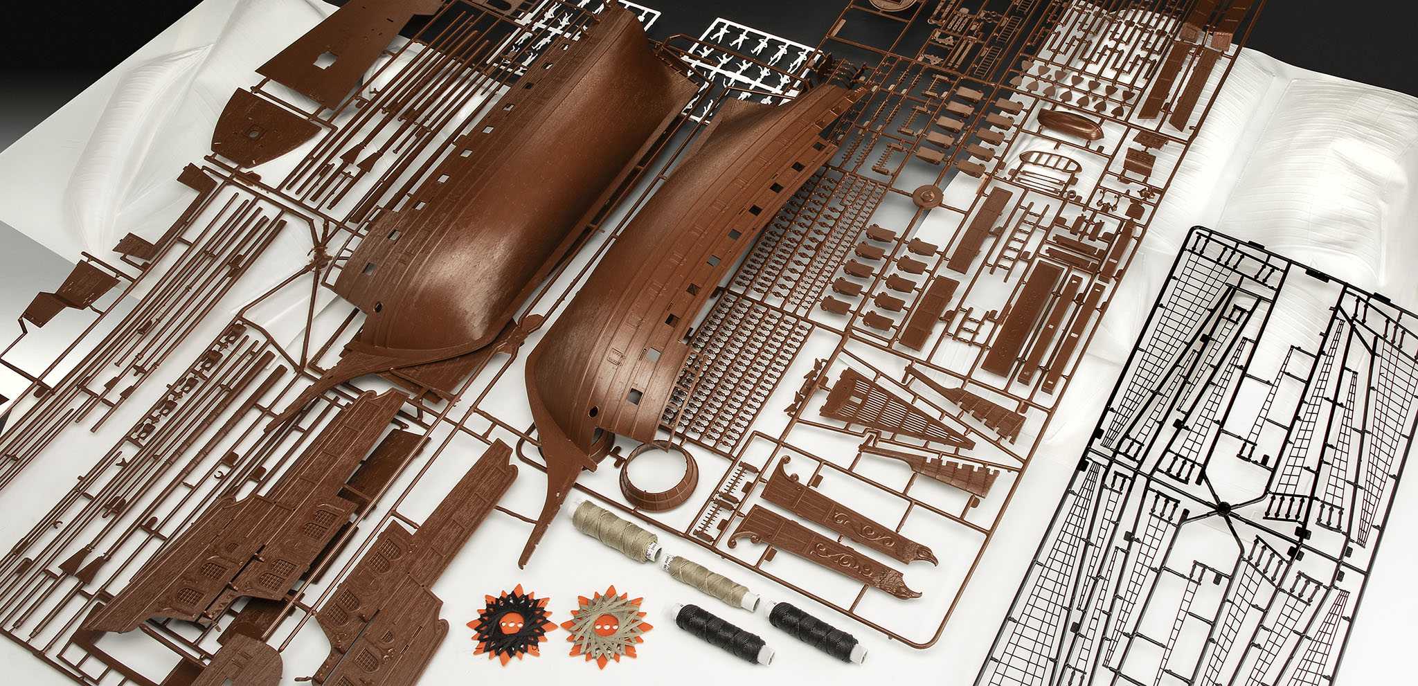 Plastic ModelKit loď 05620 - Spanish Galleon (1:96)