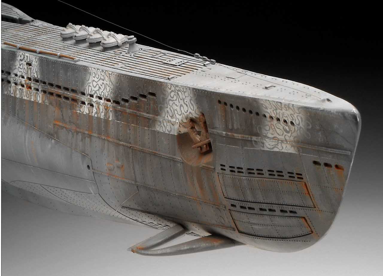 Plastic ModelKit ponorka Limited Edition 05163 - German Submarine Type VII C/41 (Platinum Edition) (1:72)