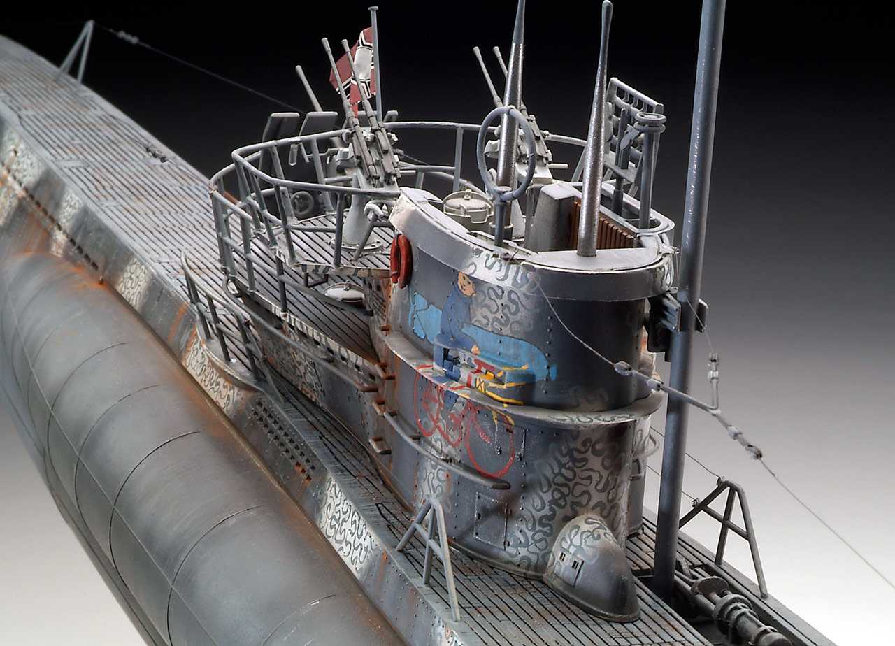Plastic ModelKit ponorka Limited Edition 05163 - German Submarine Type VII C/41 (Platinum Edition) (1:72)