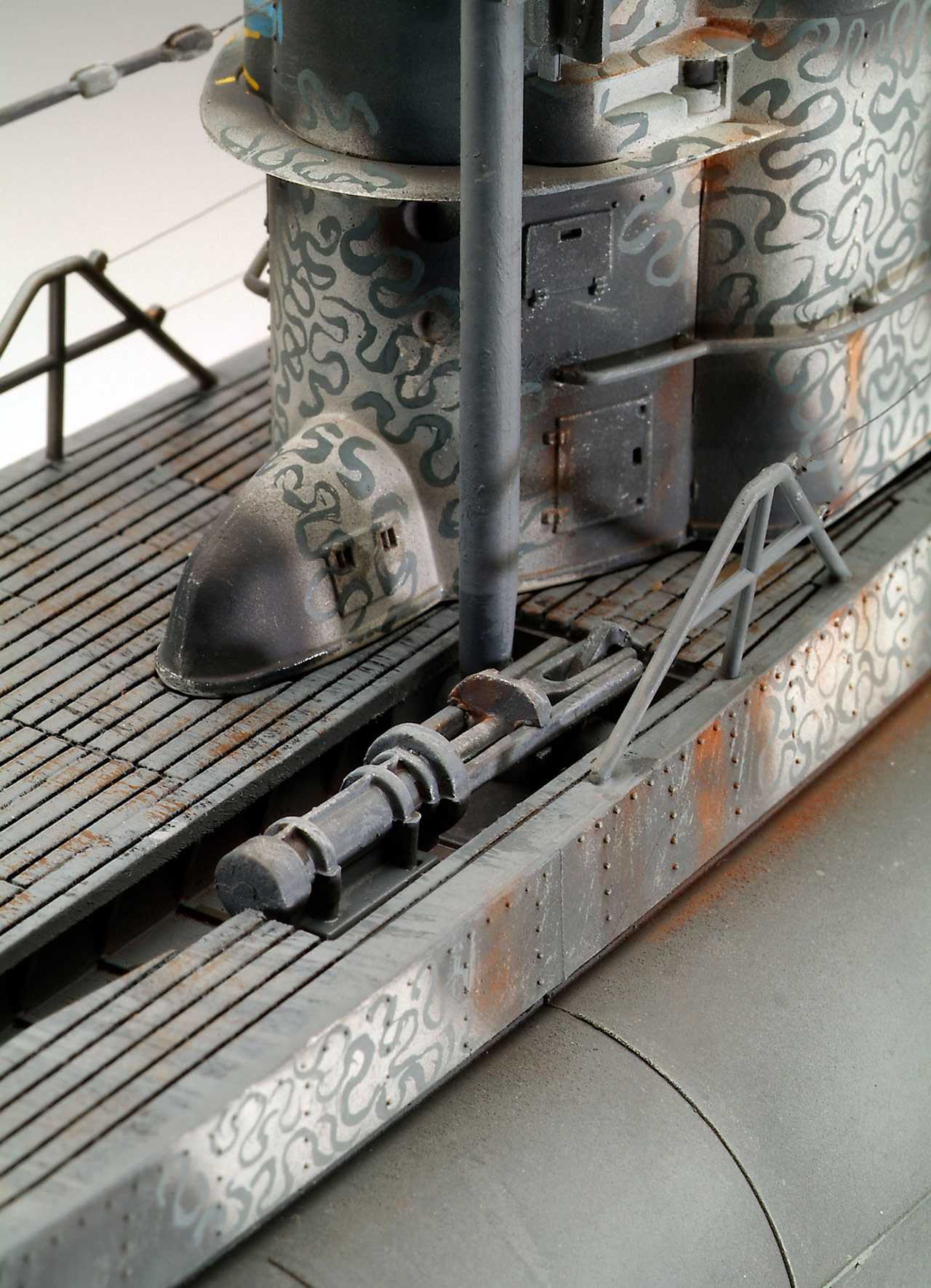 Plastic ModelKit ponorka Limited Edition 05163 - German Submarine Type VII C/41 (Platinum Edition) (1:72)