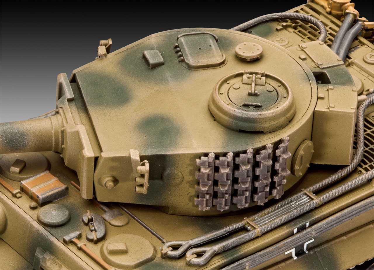 Plastic ModelKit tank 03262 - PzKpfw VI Ausf. H Tiger (1:72)
