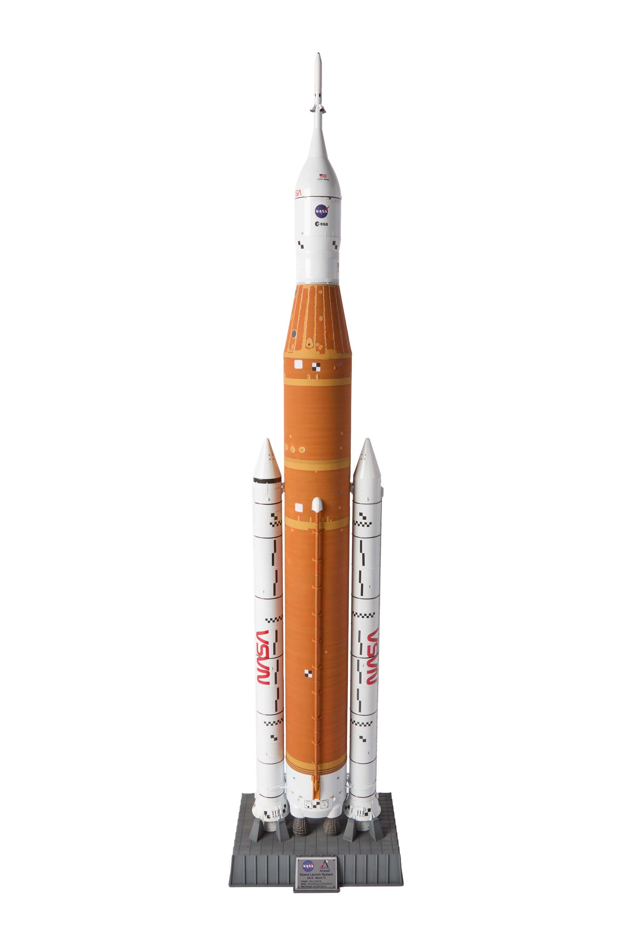 Plastic ModelKit vesmír 03760 - NASA Artemis Space Launch System (SLS) (1:144)