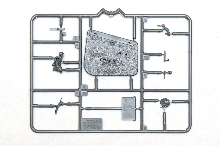 Snap Kit figurky 6210 - Ger. Machine-gun with Crew (Winter Uniform) (1:72)