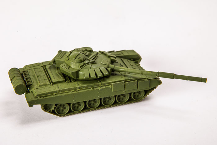 Wargames (HW) tank 7400 - T-72 (1:100)