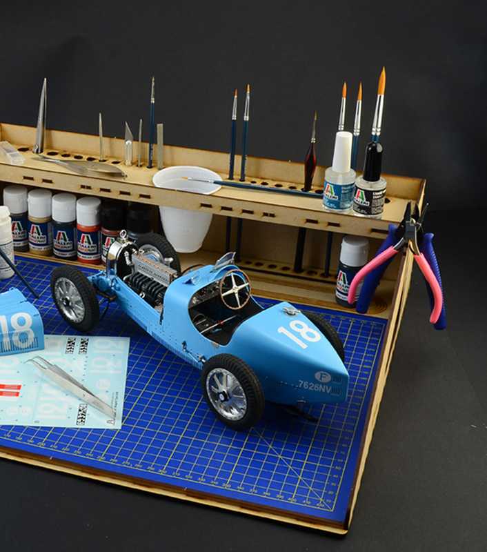 Work Station - pracovní stanice